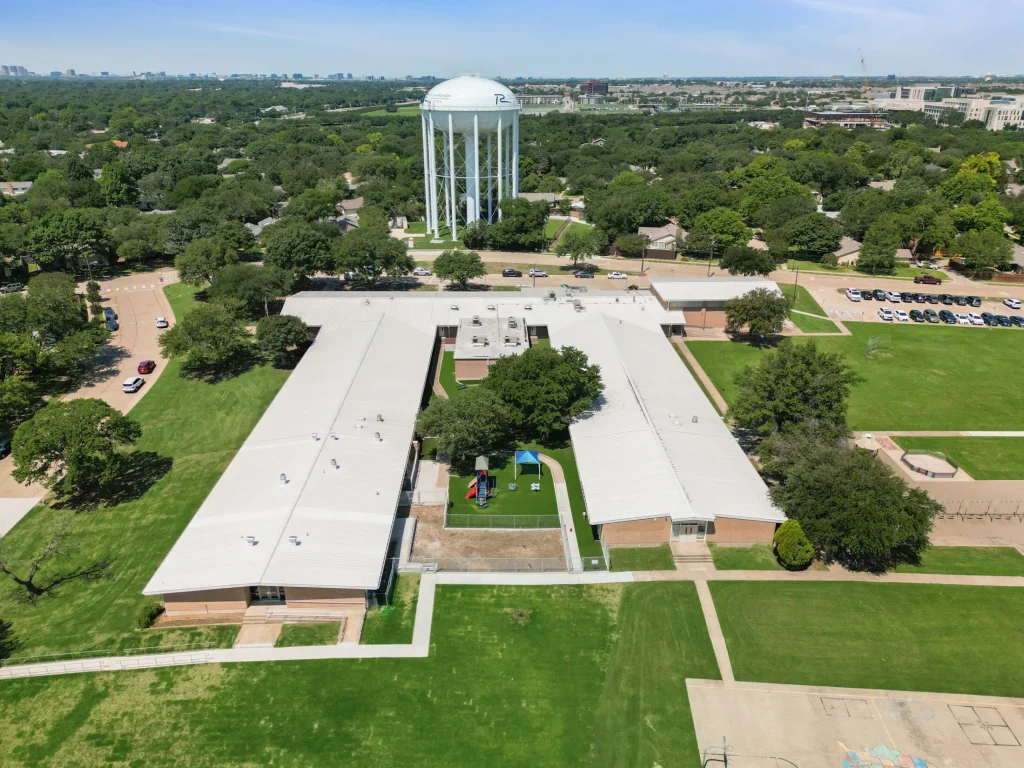 Cottonwood Creek Neighborhood in Richardson